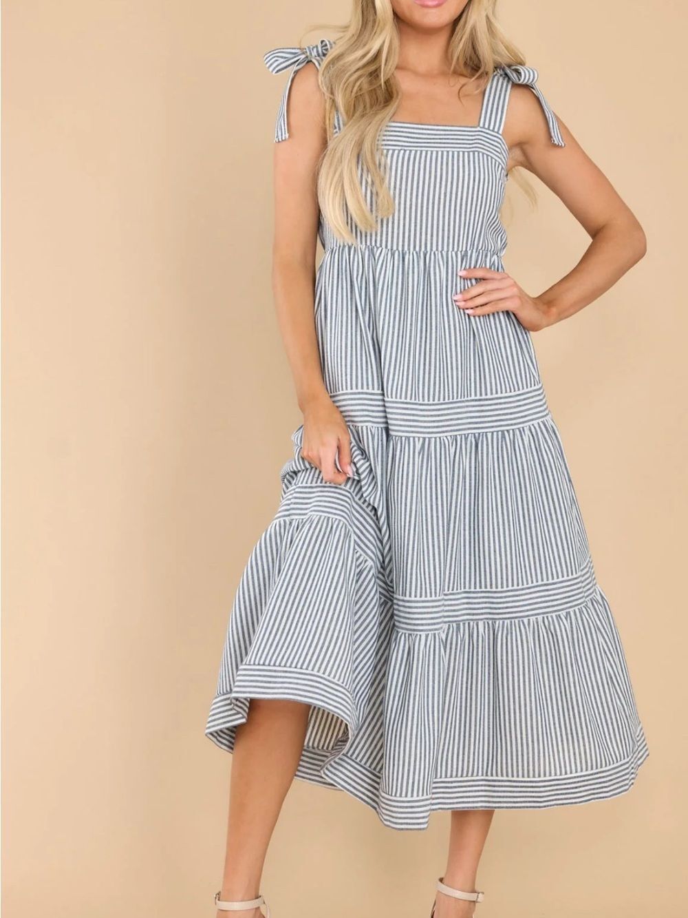 Johnny Becca Striped Tie-Shoulder Rayon Maxi Dress in Navy and White Size XL